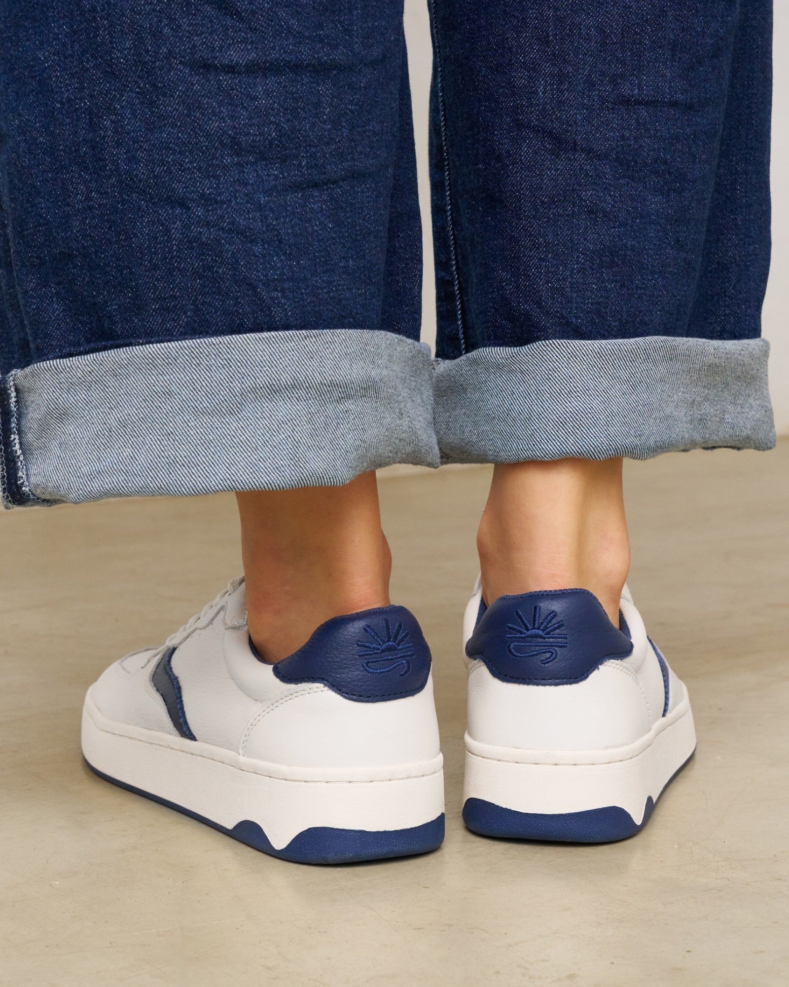 WomensSneakersThe RomaLeather ColorsWhite  Marine Blue