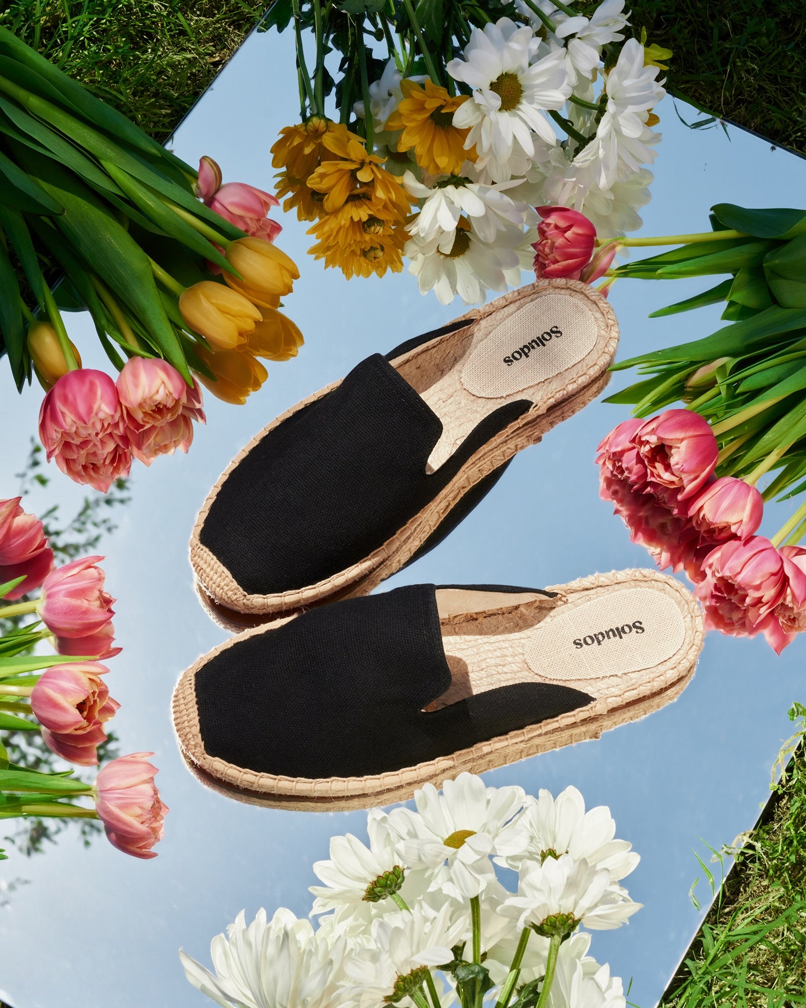 WomensEspadrillesThe Dali MuleCanvas ColorsNoche Black